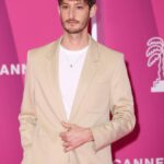 Pierre Niney Taille